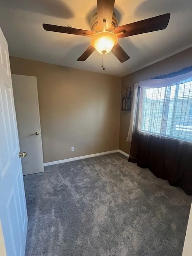Beautiful 3-Bedroom Home for Rent in Highly Desirable Auberry Place Temecula — Photo 4