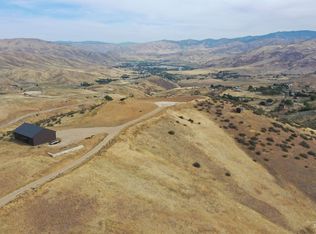 35 Lorraine Ln, Horseshoe Bend, ID 83629