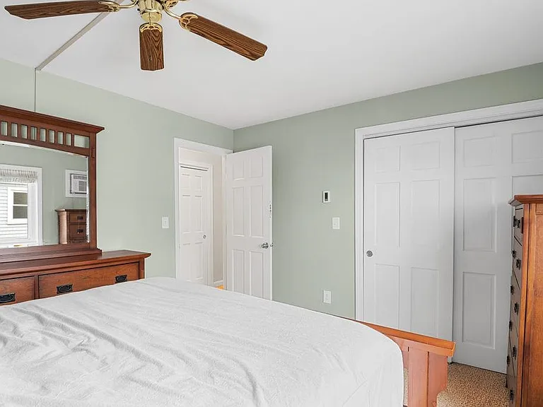 611 Ocean Blvd #3 — Photo 24
