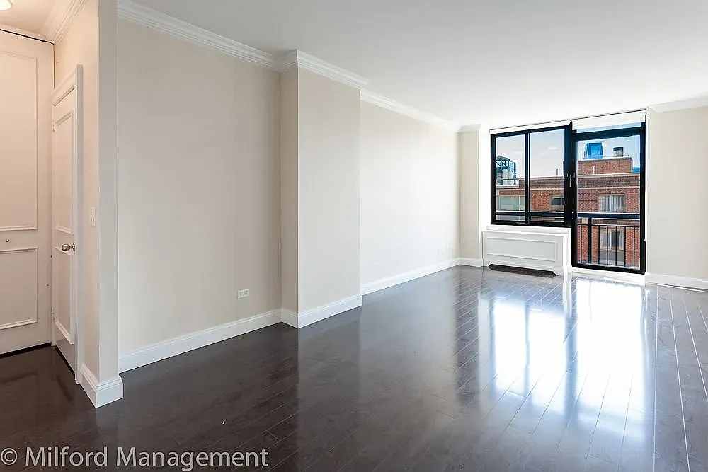 99 Battery Place — Photo 2