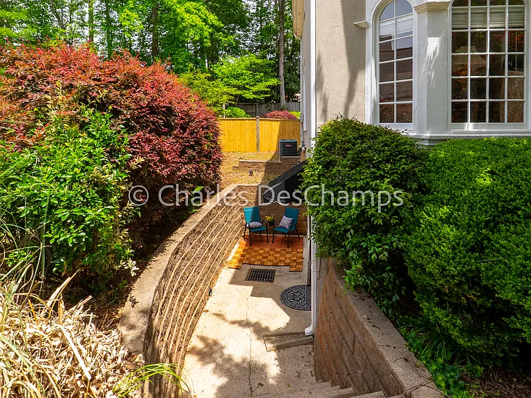 3655 Brisbane Dr — Photo 31