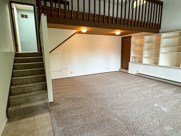 3rd image of 5623 160th Ave NE
