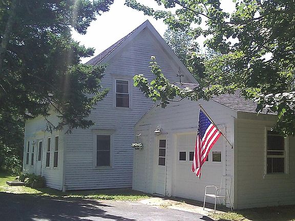 2nd image of 743 S Gouldsboro Road