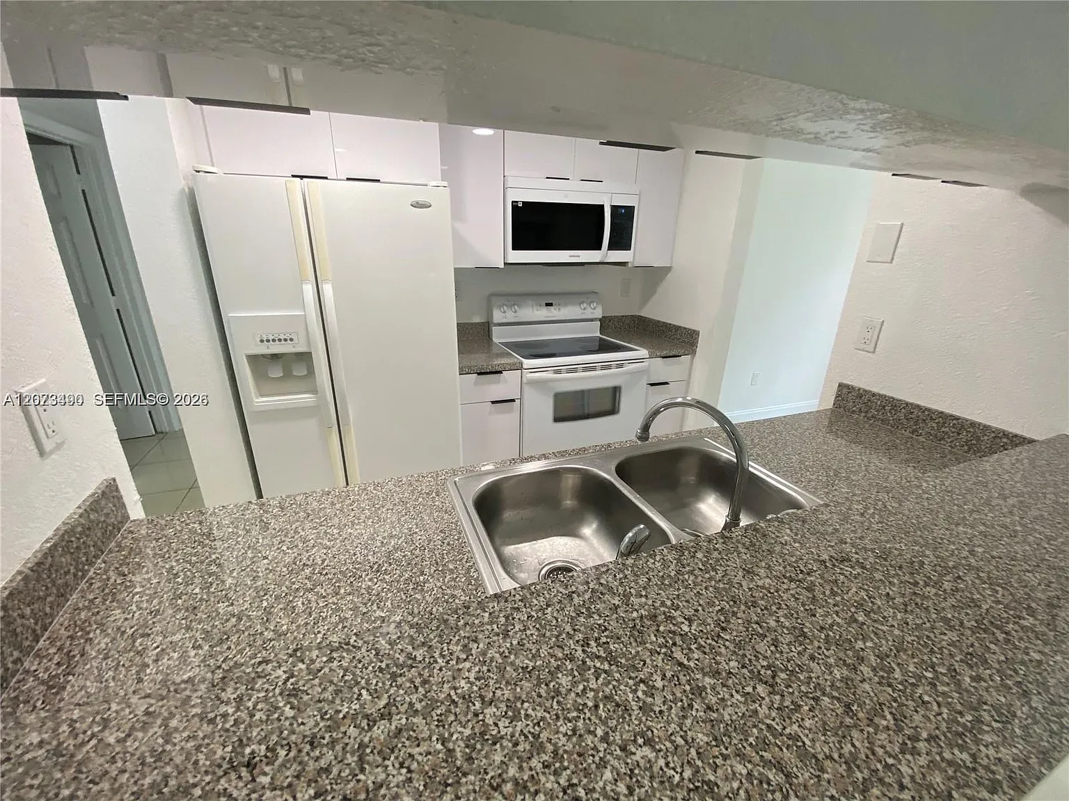 Verabella Falls Condo — Photo 2