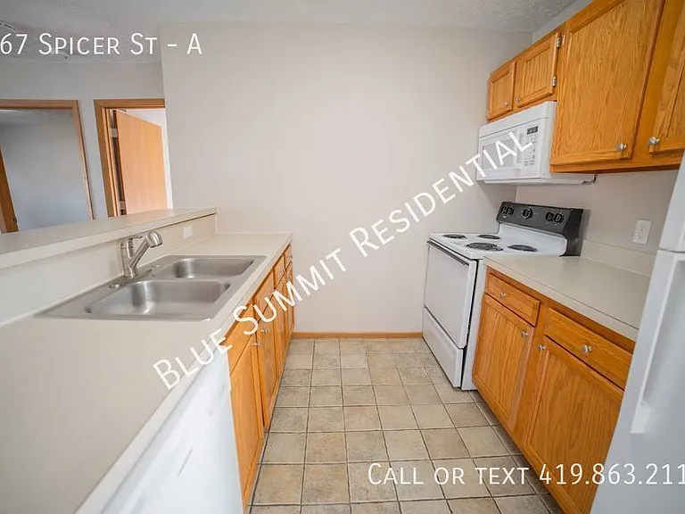 467 Spicer St #A — Photo 2