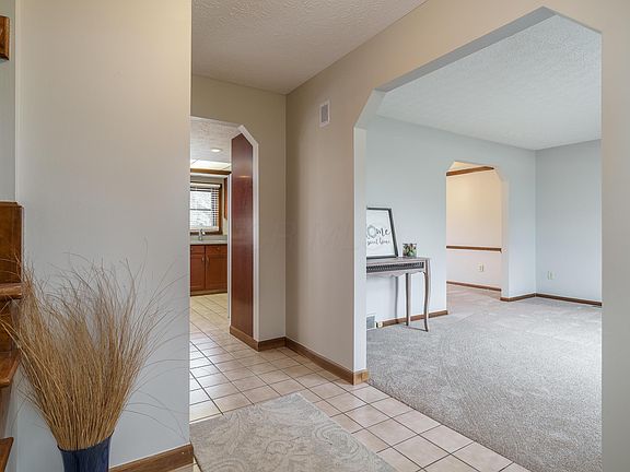 4th image of 10027 Alliston Dr