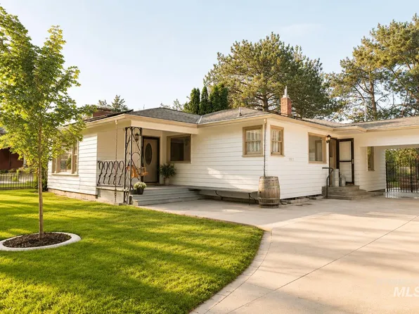 1810 Washington Ave, Caldwell, ID 83605