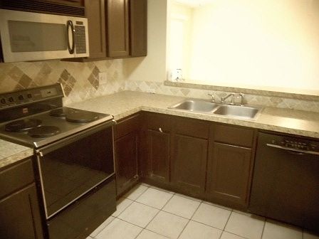 2nd image of 8338 Periwinkle Ct