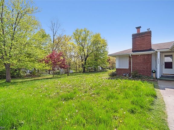 4th image of 724 Knollwood Dr