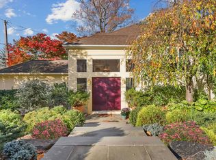 93 Tanglewylde Ave, Bronxville, NY 10708