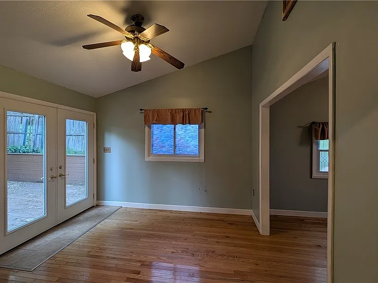 15 Wexford Rd — Photo 9