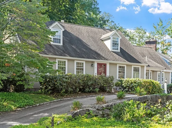 49 Fletcher Ave, Lexington, MA 02420