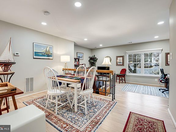 4th image of 10354 Bridgetown Pl #134