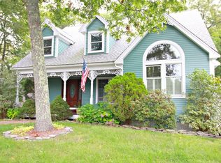 9 Central Ave, Plymouth, MA 02360