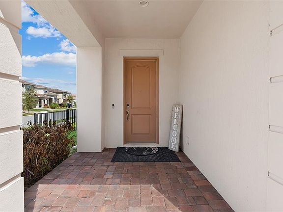 4th image of 8148 Cleobury Dr