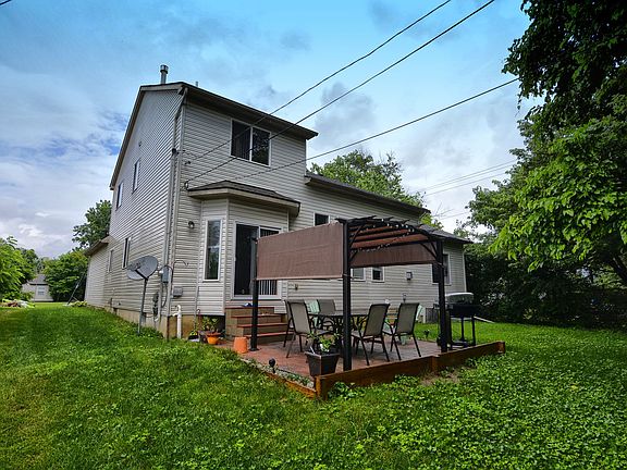 4th image of 1134 Woodslee St