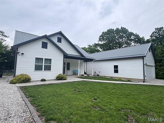 5th image of 5231 Teubner Ln