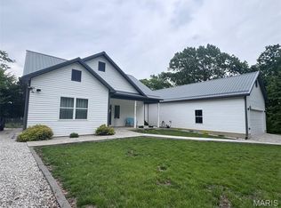 5231 Teubner Ln, House Springs, MO 63051