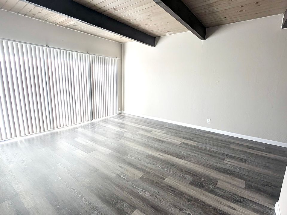 1st image of 38771 Bell St #1B-1Ba-700Sqft