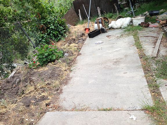 3rd image of 280 S Topanga Canyon Blvd