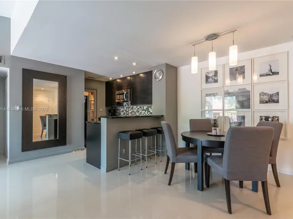 650 S Park Rd APT 5-36, Hollywood, FL 33021
