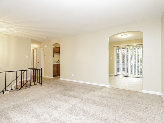 5th image of 1008 N 15th Ave