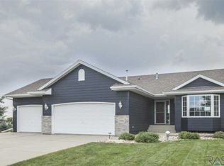 4936 S Dunlap Ct, Sioux Falls, SD 57106