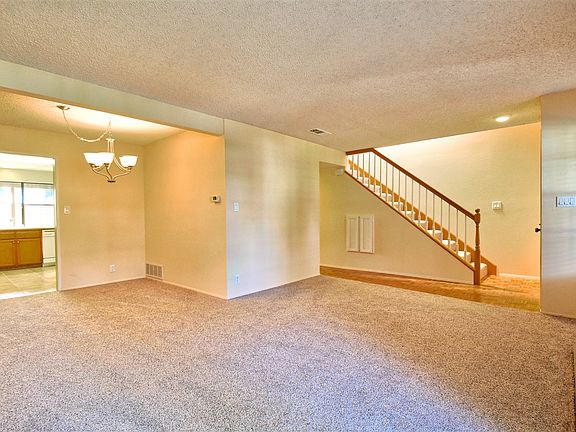 4th image of 1651 S Juniper St Unit 88