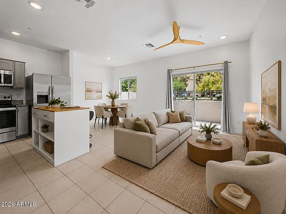 4th image of 2275 W HARMONT Drive