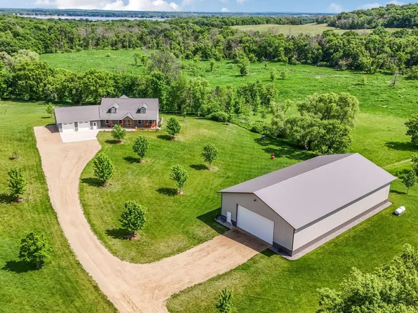 22204 123rd Ave, Cold Spring, MN 56320