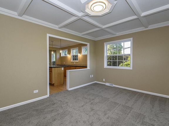 5th image of 11319 3rd AVENUE