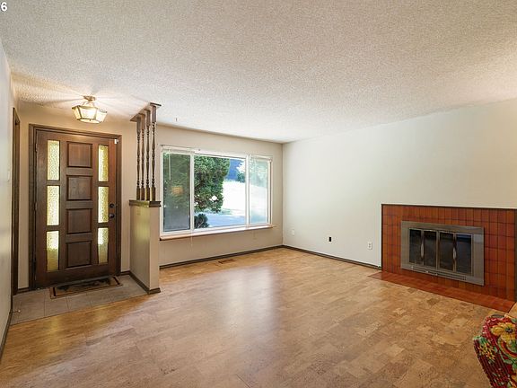 3rd image of 6930 SE 122nd Ave