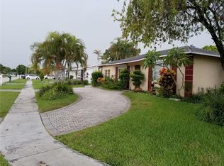7712 SW 7th Ct, North Lauderdale, FL 33068