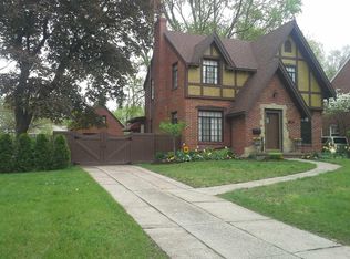 2834 Cheltenham Rd, Toledo, OH 43606