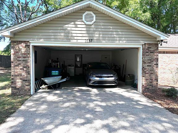 3rd image of 2137 Ted Hines Dr