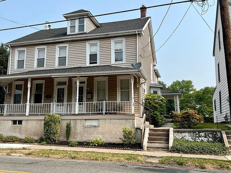 337 Bridge St — Photo 15