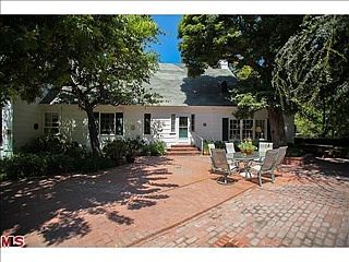 4th image of 2459 Canyon Oak Dr