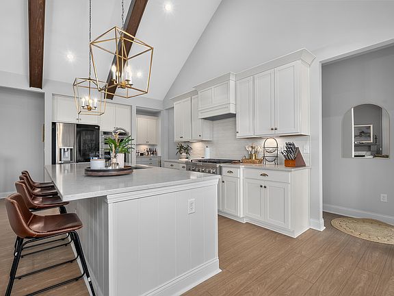 5th image of 612 Winstar Ct