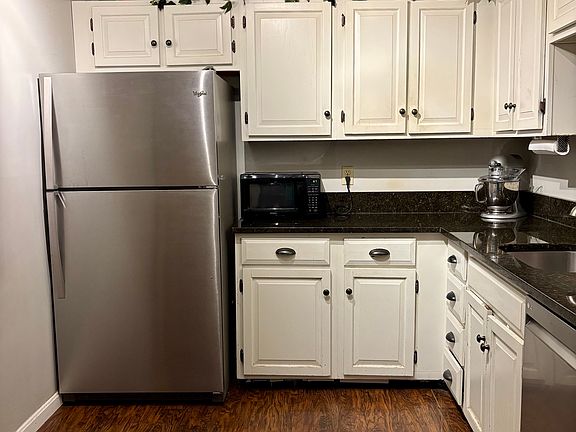 4th image of 2500 Mystic Valley Pkwy APT 805