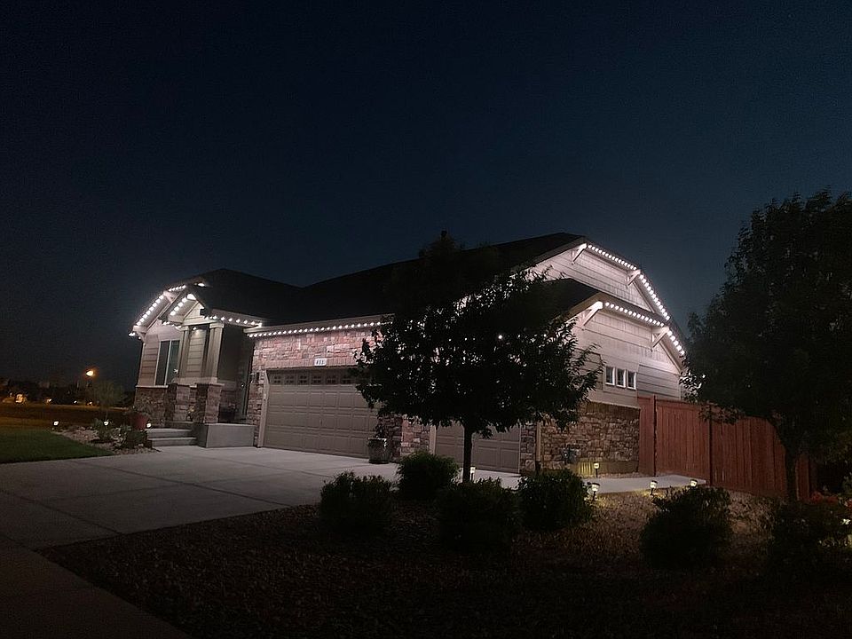 2nd image of 433 N Jamestown Way