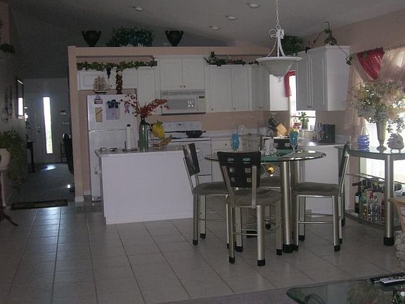 5th image of 640 Misty Creek Dr