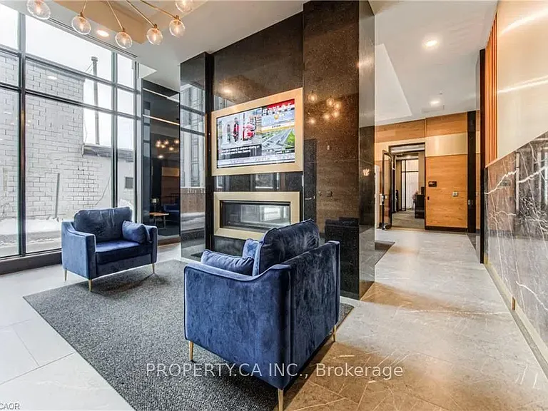 145 Columbia St W #1001 — Photo 13