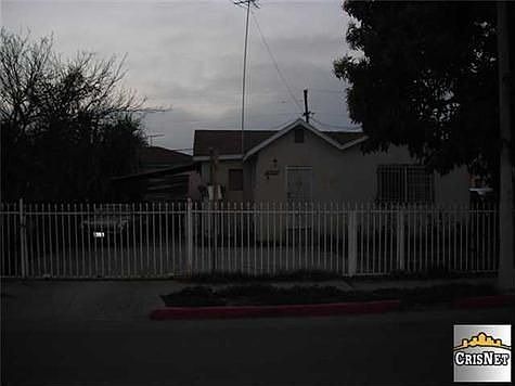 2nd image of 10415 Juniper St