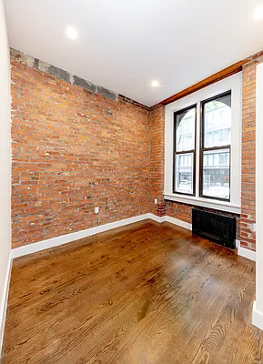 Rented by Douglas Elliman | media 23