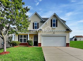 209 Haywood Ln, Clayton, NC 27527