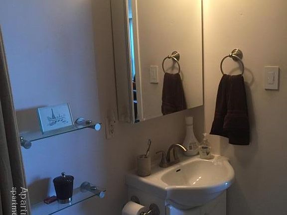 2nd image of 3550 N Lake Shore Dr APT 2305