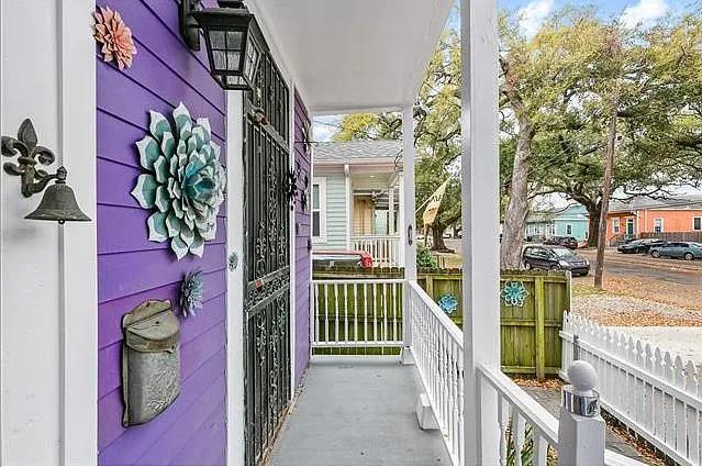 2404 Bienville Street - 1 — Photo 3