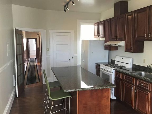 5th image of 43 Diamond St #1A