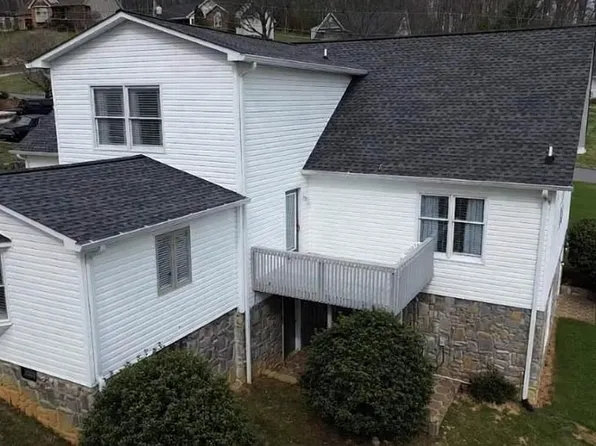 744 Stuffle St, Kingsport, TN 37660
