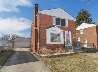 1112 Manchester Ave, Westchester, IL 60154